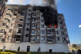 Çanakkale’de Korkuyla Yangından Kurtarılmayı Beklediler! 10 Kişi Hastanelik Oldu