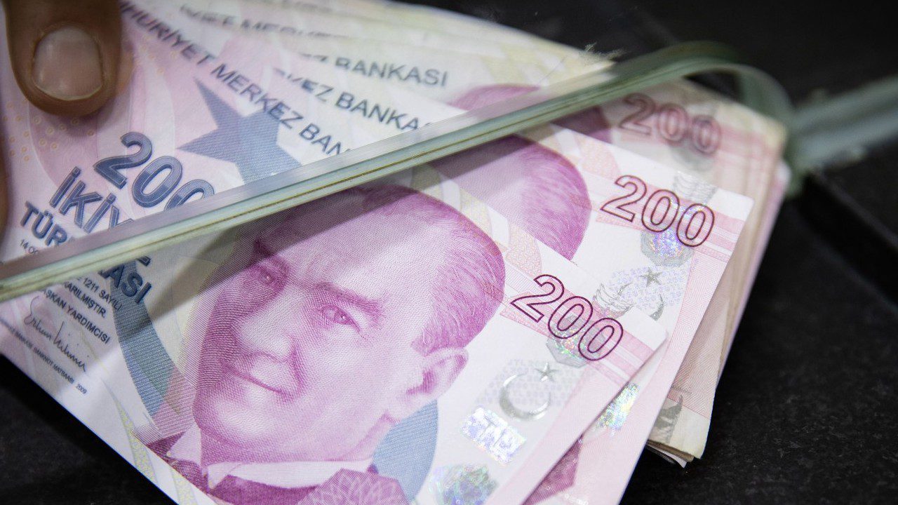 Maaşınızdan Kesilen Paranız Bu Şekilde Cebinizde Kalacak: Öğrenen e-Devlet’e Koşuyor