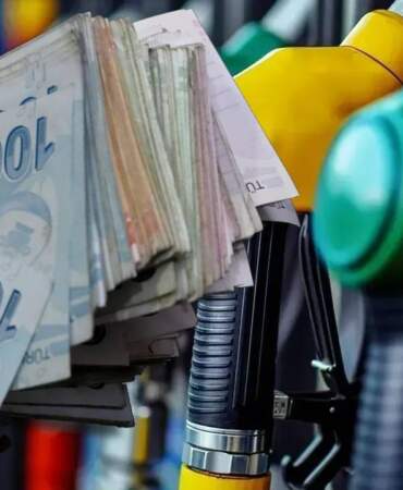 Motorine Zam Geliyor! Bu Gece Yarısından İtibaren Geçerli…