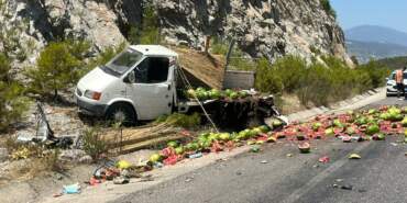 Muğla’da Kaza! Kamyonetler Çarpıştı, 2 Yaralı