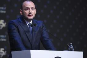 MÜSİAD Başkanı Burhan Özdemir’den Tepki Çeken Sözler: ‘Çocuk İşçiliği’ni Savundu, Zorunlu Eğitimi Hedef Aldı