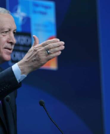 NATO Zirvesi’nde Duyurdu: Cumhurbaşkanı Erdoğan DEM Parti ile Görüşecek