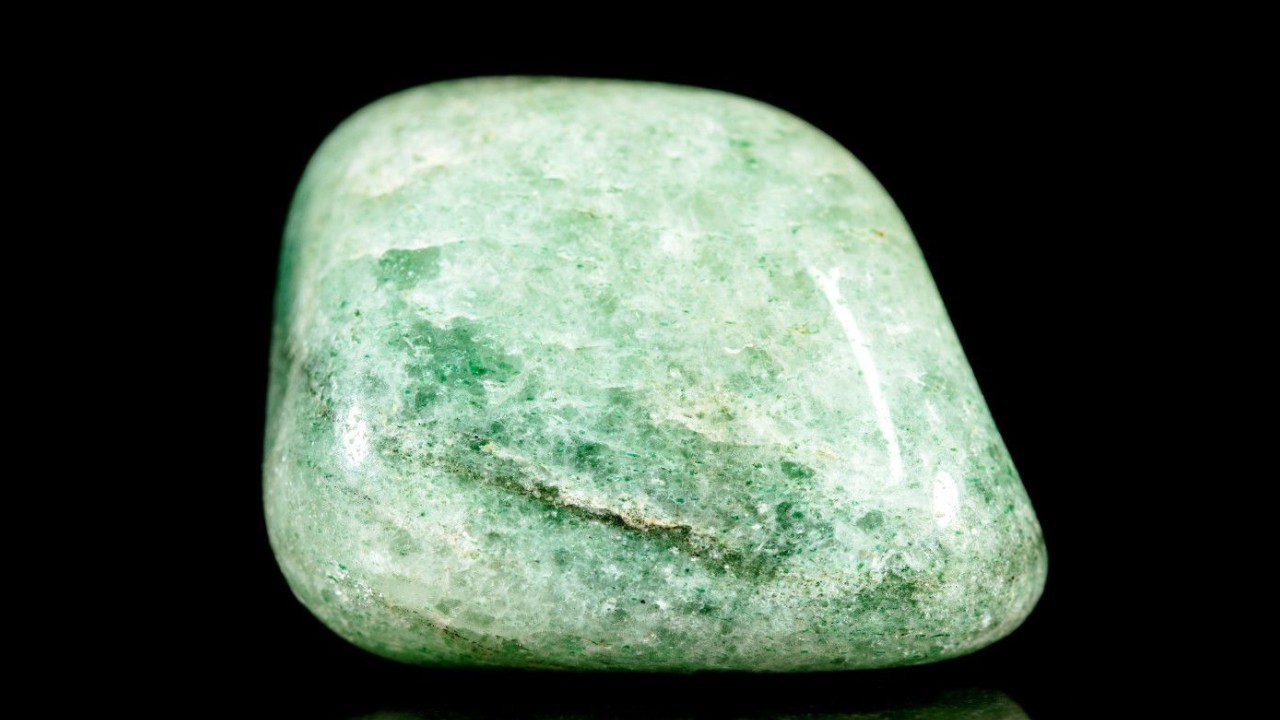 Ne Altın Ne Pırlanta Ne Gümüş! Dünyanın En Değerli Taşı Olarak Biliniyor: Elinde Olan Köşeyi Dönüyor