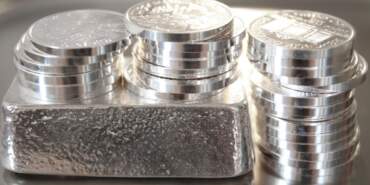 Ne Gram Altın Ne Dolar Ne Borsa! Gri Metal Atağa Kalktı, Zirveye Göz Dikti