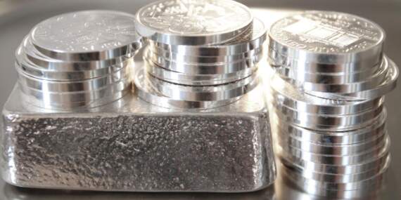 Ne Gram Altın Ne Dolar Ne Borsa! Gri Metal Atağa Kalktı, Zirveye Göz Dikti