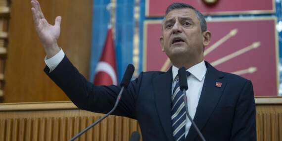 Özgür Özel, Kartalkaya’yı Hatırlattı, Turizm Bakanı’nı Topa Tuttu