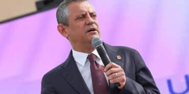 Özgür Özel’in ‘Mücadele’ Mesajı Ayakta Alkışlandı: ‘Asla Vazgeçmeyeceğiz’