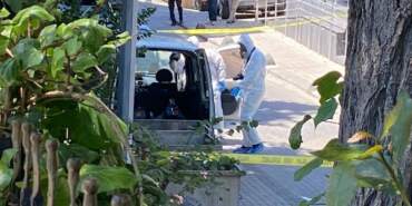 Park Halindeki Otomobilden Ceset Çıktı! ‘Günlerdir Koku Geliyordu…’