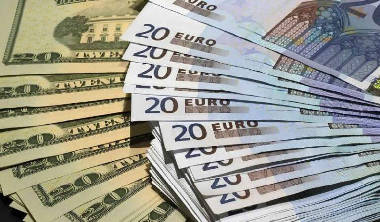 Piyasaların Ateşi Yüksek! Dolar ve Euro Yeni Haftaya Hızlı Başladı