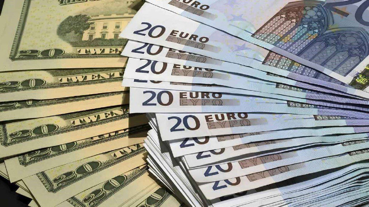 Piyasaların Ateşi Yüksek! Dolar ve Euro Yeni Haftaya Hızlı Başladı