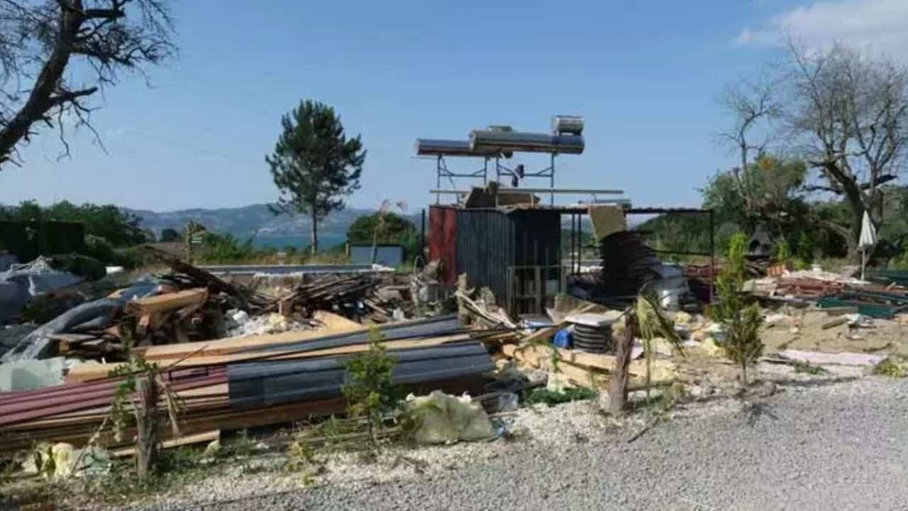 Sapanca’da Gizli Kamera Olayının Yaşandığı Bungalov Kaldırıldı