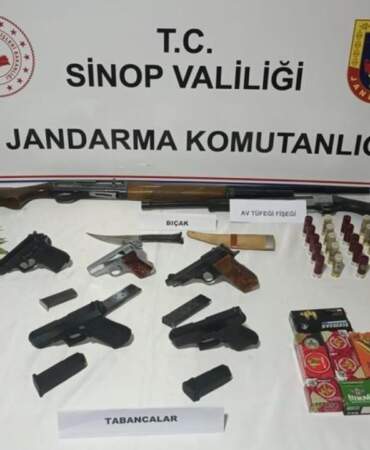Sinop’ta Silah ve Uyuşturucu Operasyonu: 3 Kişi Yakalandı