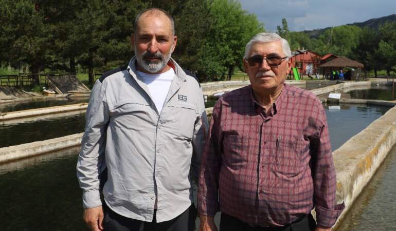 Soğuk Suda Kendi Halinde Büyüyor, Sofrada Fırtına Estiriyor! Avrupa Kapıda Kuyruk Oluyor, Yiyen Hayran Kalıyor