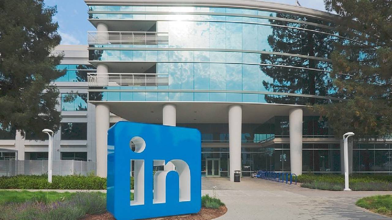 Sosyal Medya Devinden İşten Çıkarma Dalgası! Küçülmeye Gidiyor