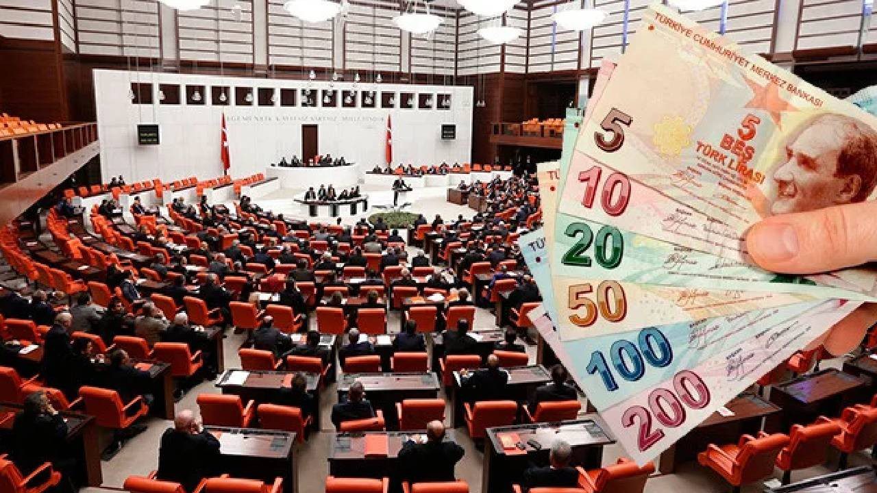 SSK, Bağ-Kur Emeklileri İçin Flaş Karar: En Düşük Emekli Maaşı Alanlara Yeni Düzenleme Geliyor