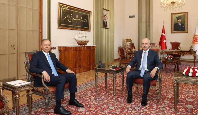 TBMM Başkanı Kurtulmuş, Bakan Yerlikaya ile Görüştü
