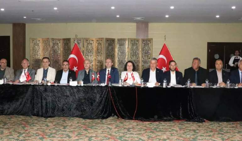 TBMM Zirai Don Komisyonu Adana’da Üreticiyle Buluştu