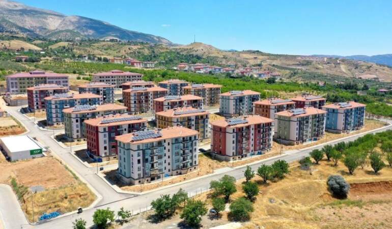TOKİ’den 8 Bin TL Taksitle 2+1 ve 3+1 Daire Fırsatı: Tarih Verildi, Başvuran Tapuyu Alacak