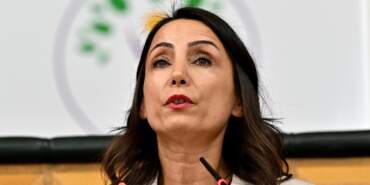 Tülay Hatimoğulları’ndan Flaş Açıklama: Süreç Bir Şekilde Şimdilik İlerliyor