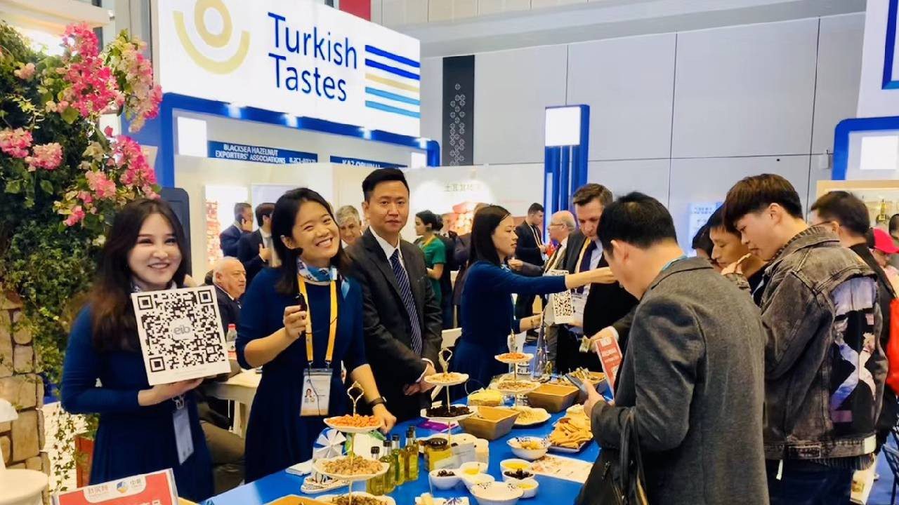 Türk İhracatçılar Şanghay Yolunda: Çin Pazarı İçin Kritik Buluşma İzmir’de