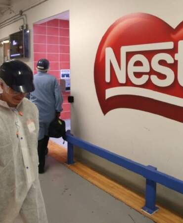 Türkiye’de Satılan Ünlü Gıda Devi Nestlé’de Skandal! Ürünlerin İçinden Çıktı, Marketlerden Toplatılıyor