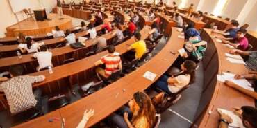 Türkiye’nin En İyi ve En Başarılı Hukuk Fakültesi Belli Oldu: Zirvedeki Üniversite Şaşırttı