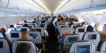 Uçakta Duyulan Ding Sesi Ne Anlama Geliyor? Meğer Çok Önemli Bir Mesajı Varmış