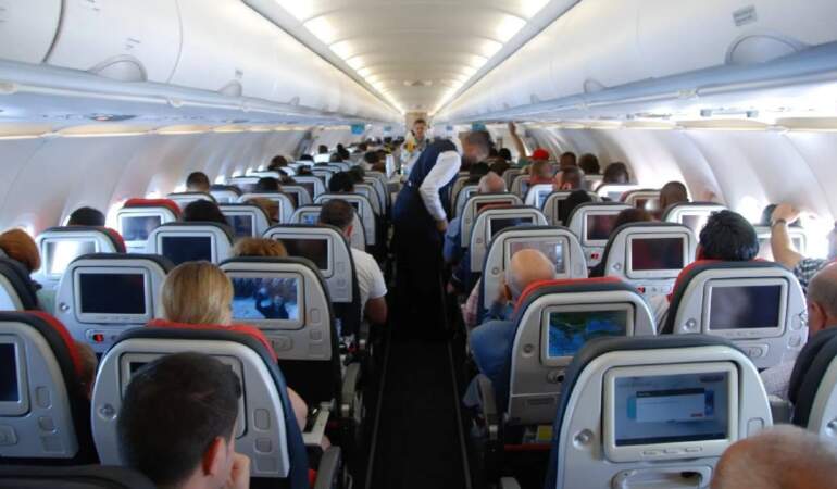 Ünlü Havayolu Şirketi Aniden Kapanıyor: Bilet Alanlar Şokta