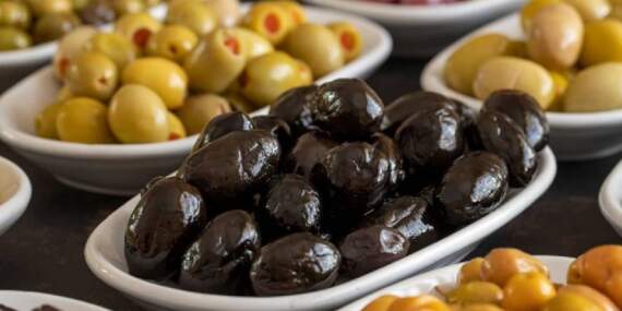 Ünlü Zeytin Markasında Listeria Alarmı! Raflardan Toplatılıyor