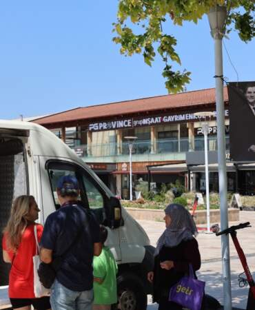 Urlalılar Ferdi Zeyrek İçin Lokma Döktürdü