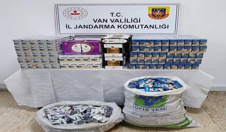 Van’da Gümrük Kaçakçılarına Operasyon