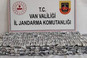 Van’da Kaçak Sigara Operasyonu: 100 Paket Ele Geçirildi