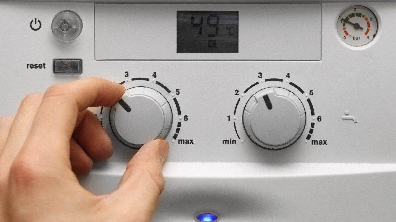 Yaz Boyu Kombinizi Bu Ayarda Tutun, Faturada Farkı Görün!