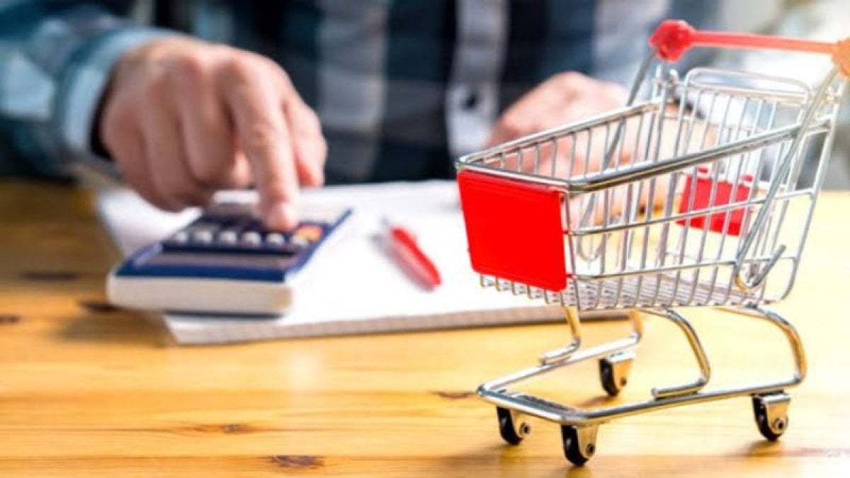 Enflasyon rakamlarına ekonomistlerden ilk tepki: Program vatandaşın üzerinden silindir gibi geçiyor