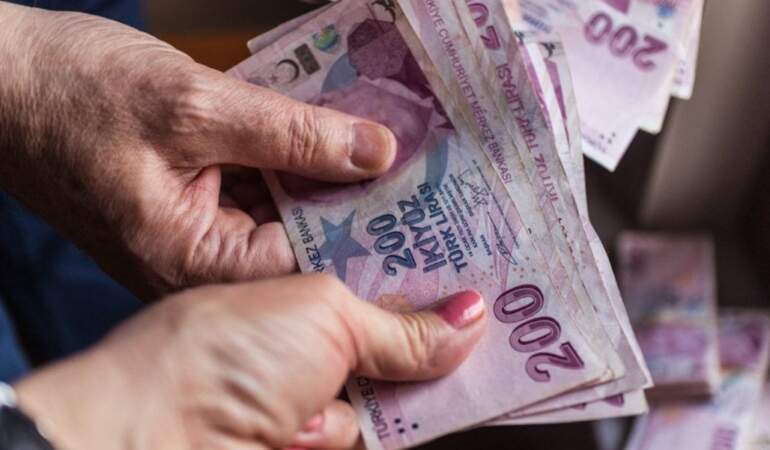 Memur ve memur emeklilerinin zamlı maaşları ne zaman yatacak?
