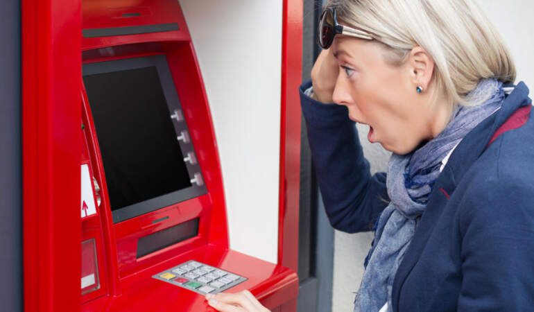 Emekliler için risk çanları: Bankalar artık maaşlara el koyabilecek! Yargıtay, Anayasa’yı emsal gösterdi