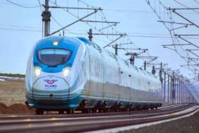 YHT’ye bin, kahveni al, havalimanına ışınlan! Gaziantep-Adana-Mersin hızlı treni Çukurova Havalimanı’na bağlanıyor