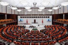 Meclis’te sandalye dağılımı değişti