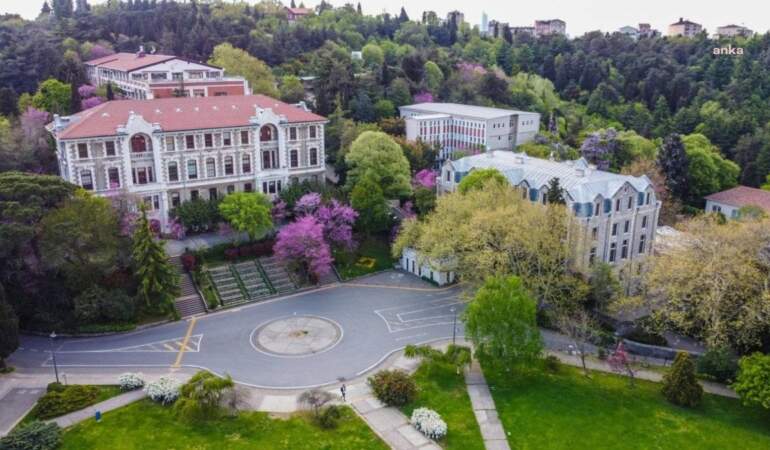 Boğaziçi Üniversitesi’nde Fen Edebiyat Fakültesi kapatıldı