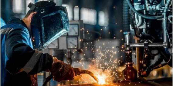 İmalat sanayinde daralma derinleşiyor: PMI, son 8 ayın en düşük seviyesinde
