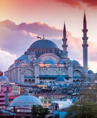 Ne terletecek ne üşütecek: İstanbul’da hava tam gezmelik! İşte 2 Temmuz 2025 İstanbul hava durumu…