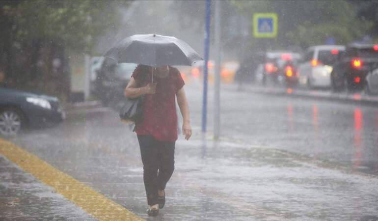 Son dakika: Meteoroloji’den Ordu, Giresun, Trabzon ve Rize için ‘kuvvetli yağış’ alarmı! Valilikleri de uyardı