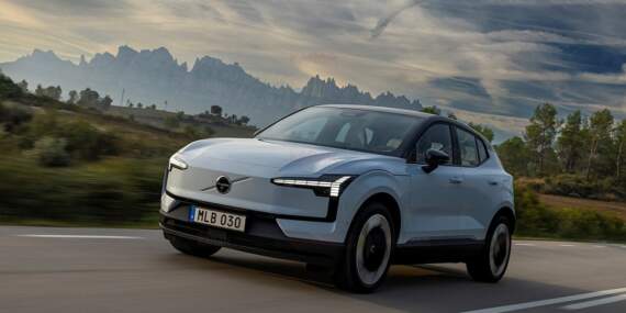 Volvo’da Elektrikli Satışları Çakıldı! Türkiye’deki EX30 Satabilecek mi?