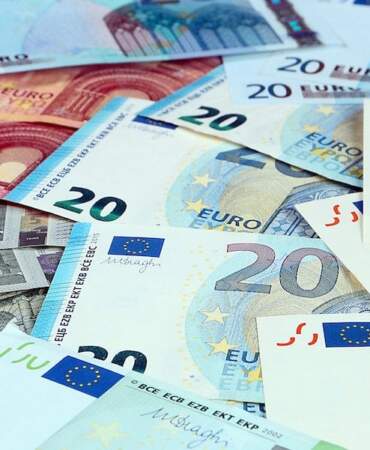 Euro 4 yılın zirvesinde: Yeni rekor için açıklama geldi