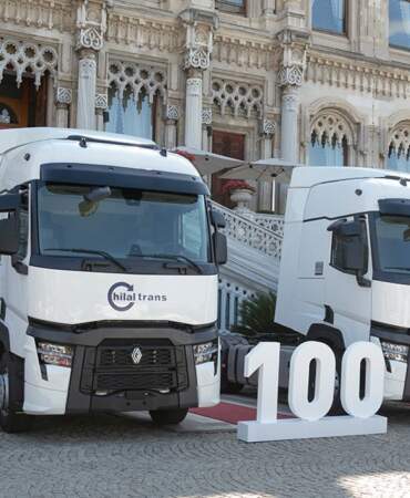 100 Yeni Renault Trucks T 480 Çekici, Hilal Trans Filosuna Katıldı: 200 Araçlık Güçlü İş Birliği!