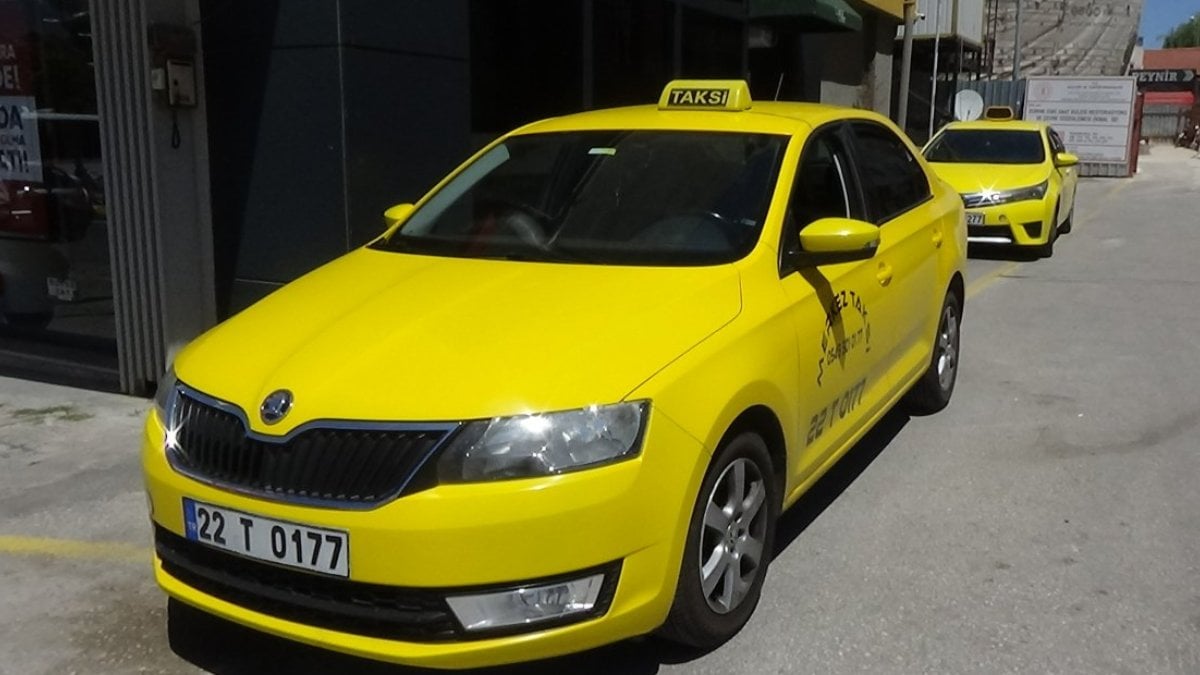 Taksimetreye gelen zam taksicilerin yüzünü güldürmedi: Kazandığımız sadece boğazımıza yetiyor