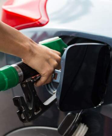 ÖTV zammı akaryakıta yansıdı: Benzin, motorin ve LPG’ye zam geldi