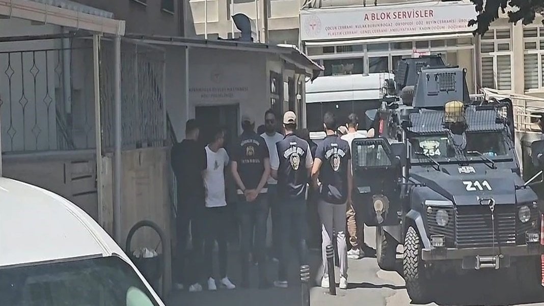 Leman Dergisi Yazı İşleri Müdürü için yakalama talimatı