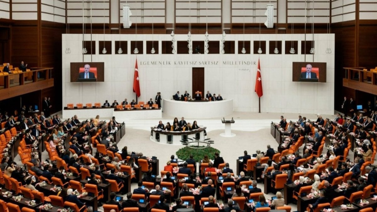 8 TBMM komisyonu tatilde de çalışacak: İlgili karar resmi Gazete’de yayımlandı