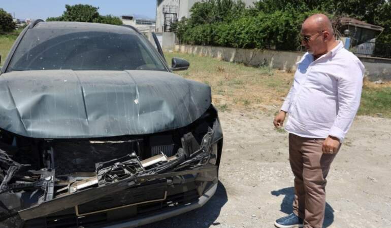 Sıfır arabasıyla kaza yaptı, hava yastıkları açılmadı! Dünyaca ünlü araba markasına 5.5 milyon TL’lik dava açtı